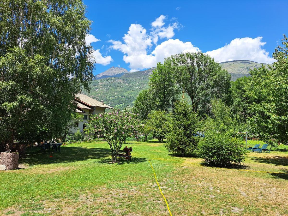 La Maison De Chantal Fénis Esterno foto