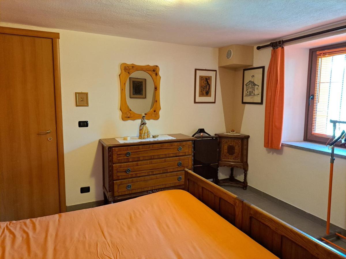 La Maison De Chantal Fénis Esterno foto