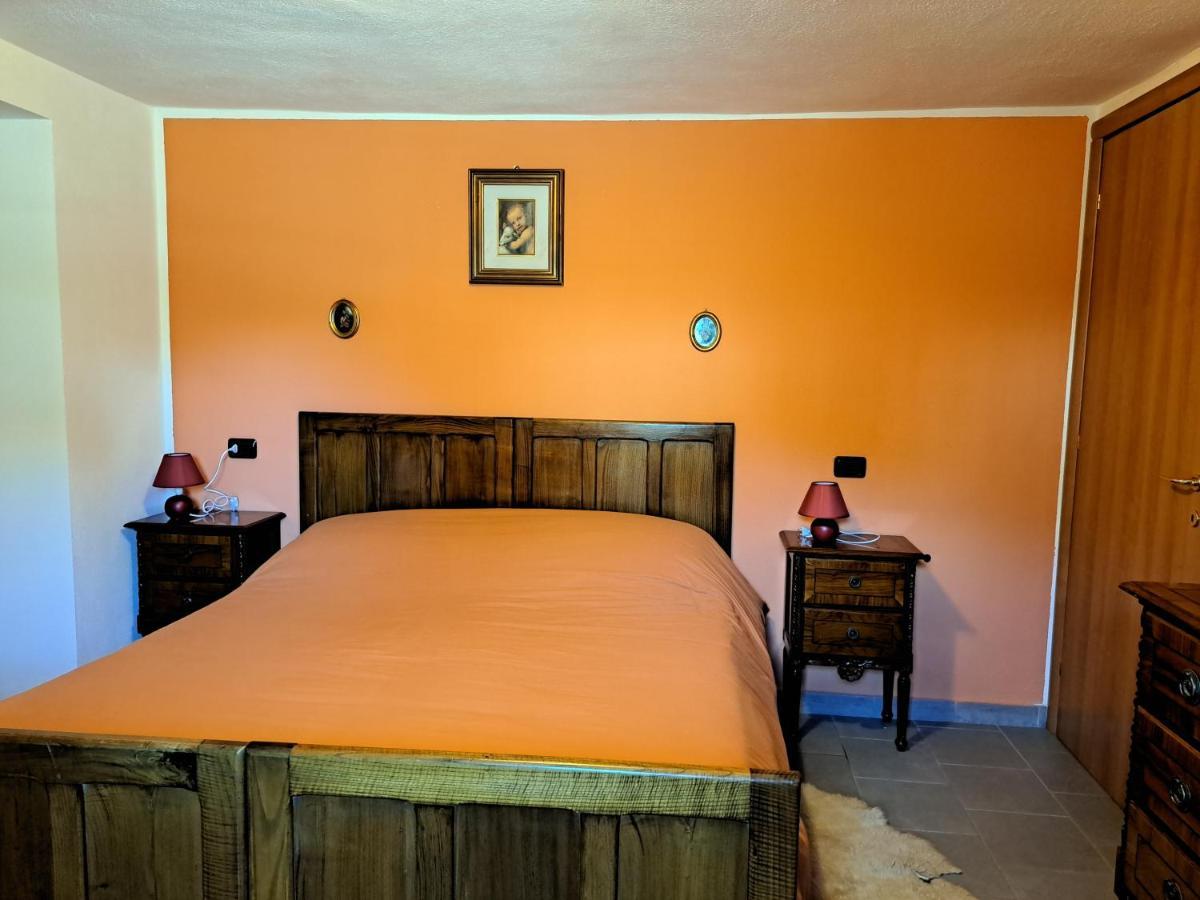 La Maison De Chantal Fénis Esterno foto