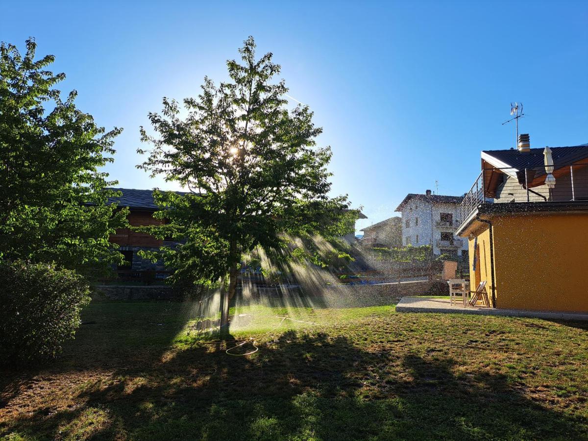 La Maison De Chantal Fénis Esterno foto